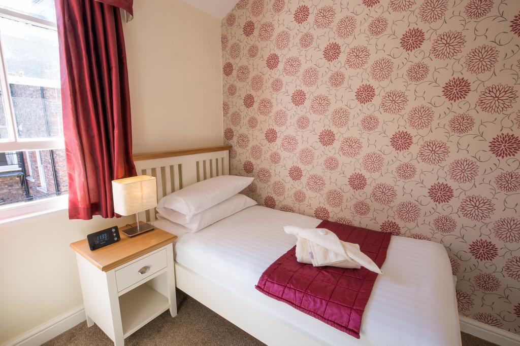 Bootham City Centre Guest House Йорк Экстерьер фото